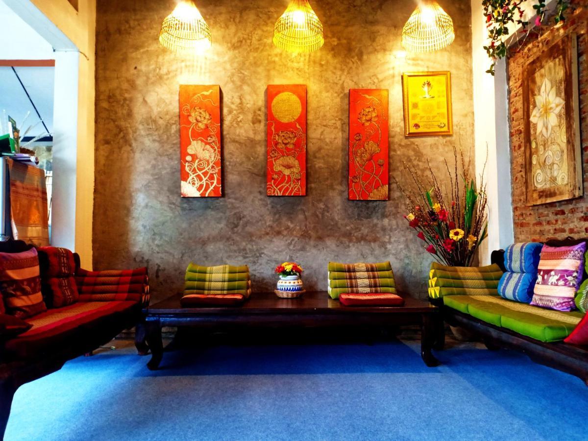 Sofa Gallery Hotel Нонгкхай Экстерьер фото
